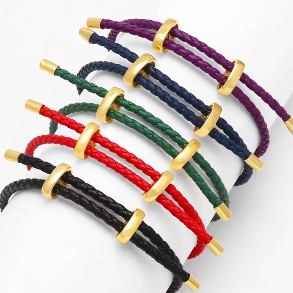 Trendy Red Thread String Bracelet - Picture 2 of 4